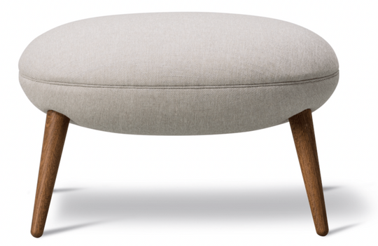 Swoon Ottoman - Smoked Oak - Fredericia - Stools + Benches + Ottomans - Sunniva 717 - HORNE