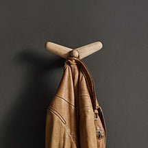 Töjbox Modern Oak Wood Coat Hook