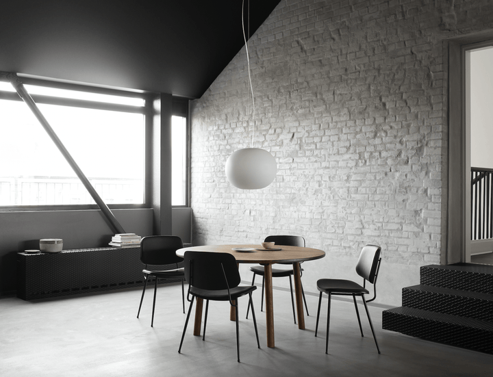 Taro Dining Table - Model 6121 - Fredericia - Tables - HORNE