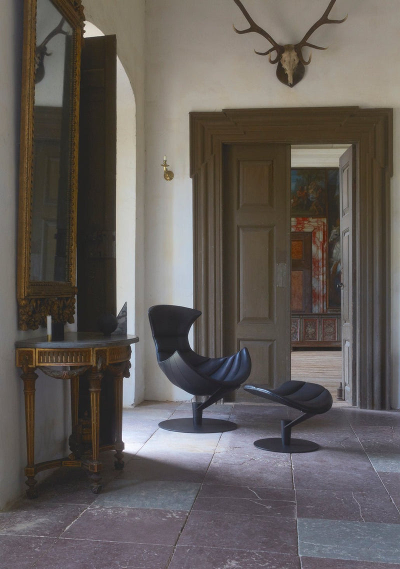 The Lobster Chair - Bruunmunch - Chairs - Lobster Chair Only - Walnut Veneer - Satin Chrome Steel - HORNE