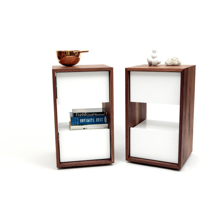 THN 1.0 Night Stand