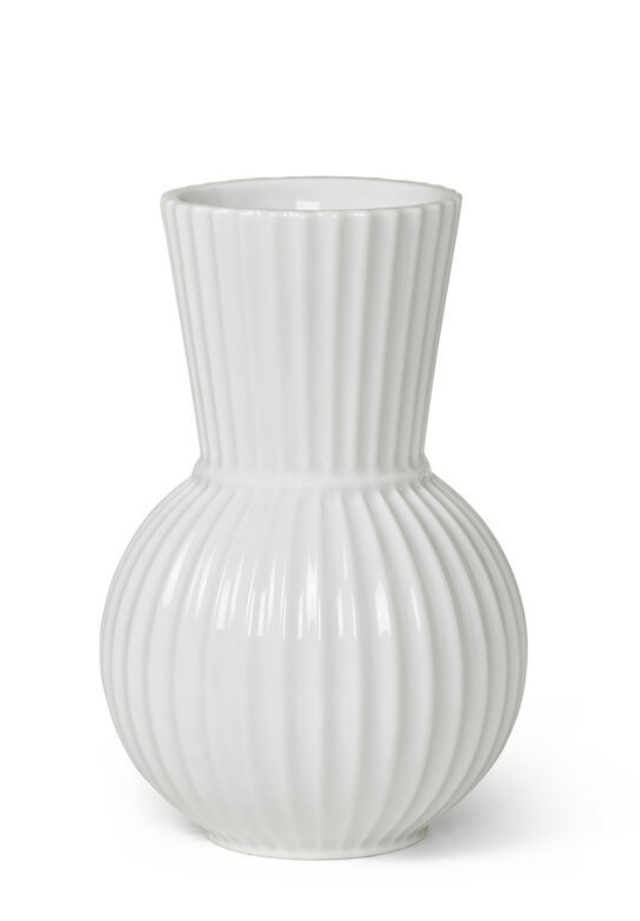 Tura Vase - Lyngby - Vases - 5.7