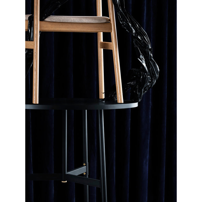 Union Table - Circle - Normann Copenhagen - Tables + Desks - 31.49