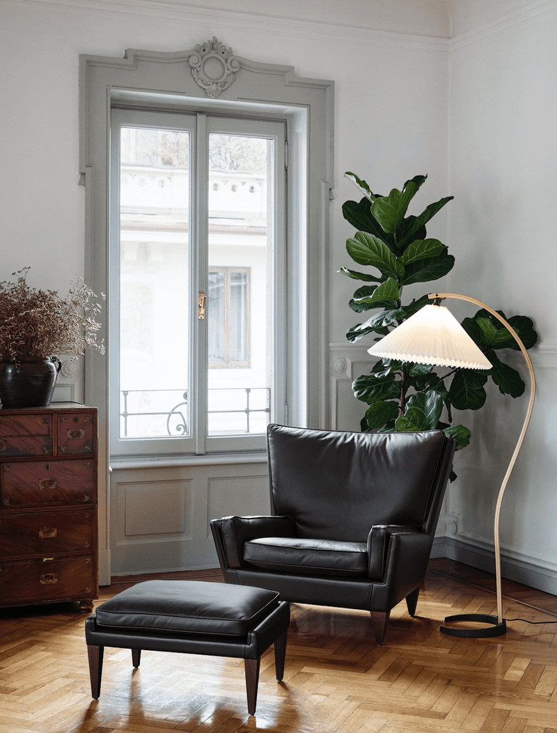 V11 Ottoman - Gubi - Stools + Benches + Ottomans - Forli 027 - HORNE