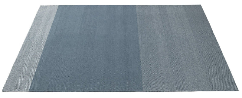 Varjo Rug - Muuto - Rugs - Small - Blue - HORNE