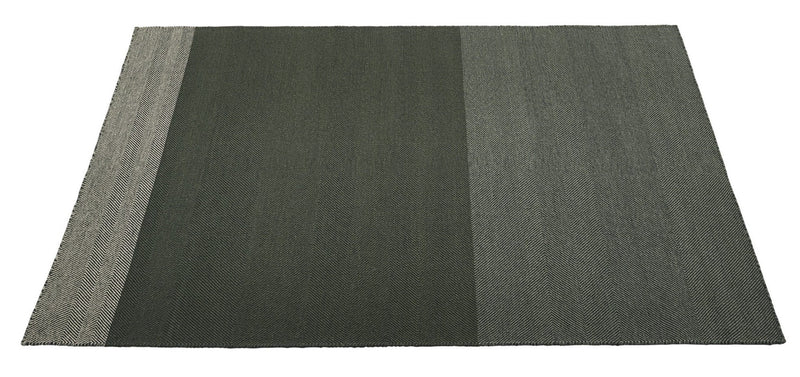 Varjo Rug - Muuto - Rugs - Small - Blue - HORNE