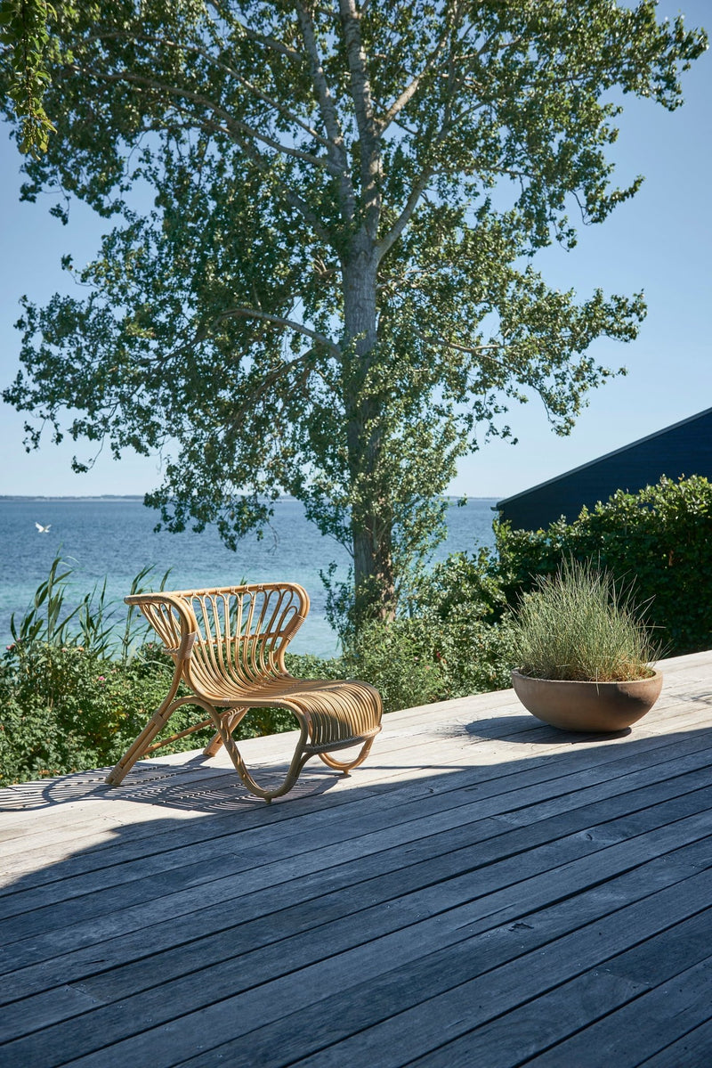 Viggo Boesen Fox Chair - Exterior - Sika Design - Outdoor Furniture - Dove White - HORNE