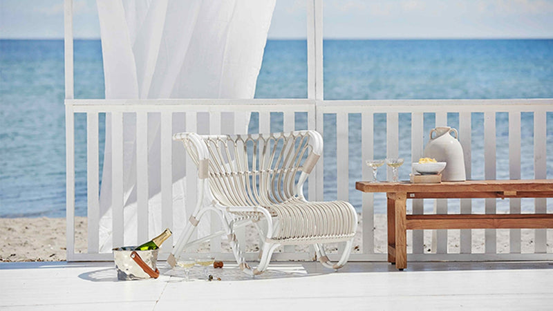 Viggo Boesen Fox Chair - Exterior - Sika Design - Outdoor Furniture - Dove White - HORNE