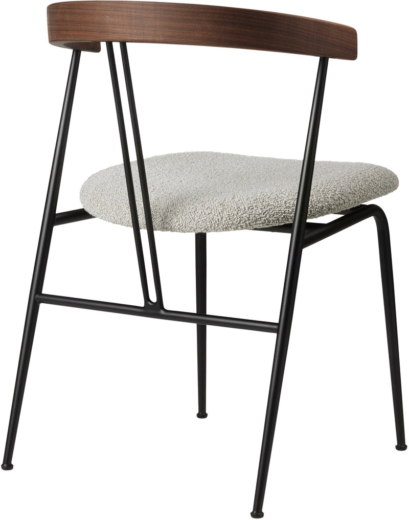 Violin Dining Chair - Seat Upholstered - Gubi - Chairs - Oiled Oak - Gabriel Tempt 61168 - HORNE