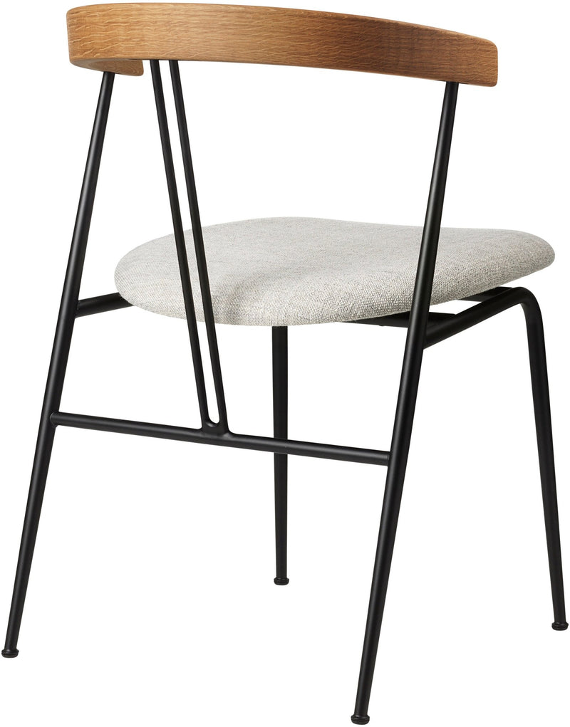 Violin Dining Chair - Seat Upholstered - Gubi - Chairs - Oiled Oak - Gabriel Tempt 61168 - HORNE