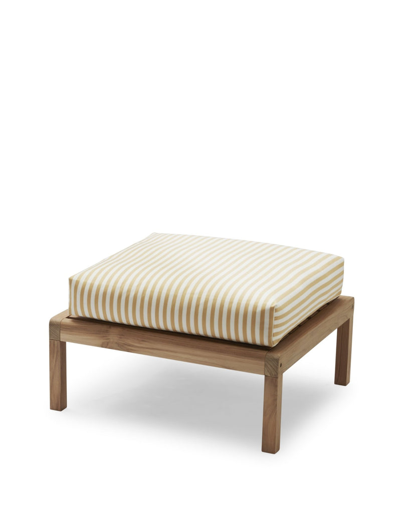 Virkelyst Pouf - Skagerak by Fritz Hansen - Outdoor Furniture - Teak / Ash - HORNE