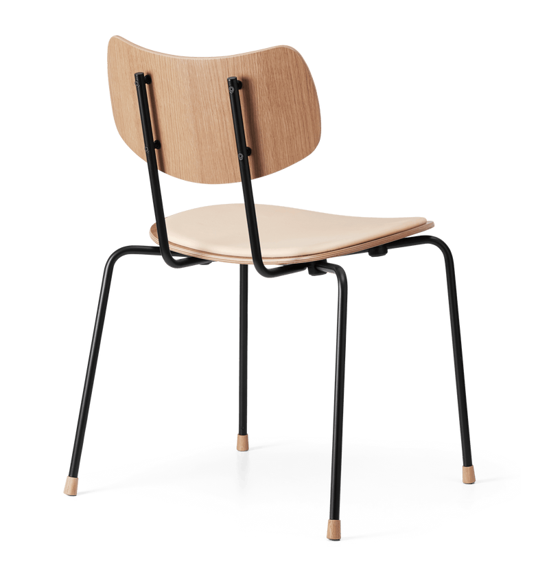 VLA26P Vega Dining Chair - Carl Hansen & Son - Chairs - Lacquered Oak/ Mood 04102 - HORNE