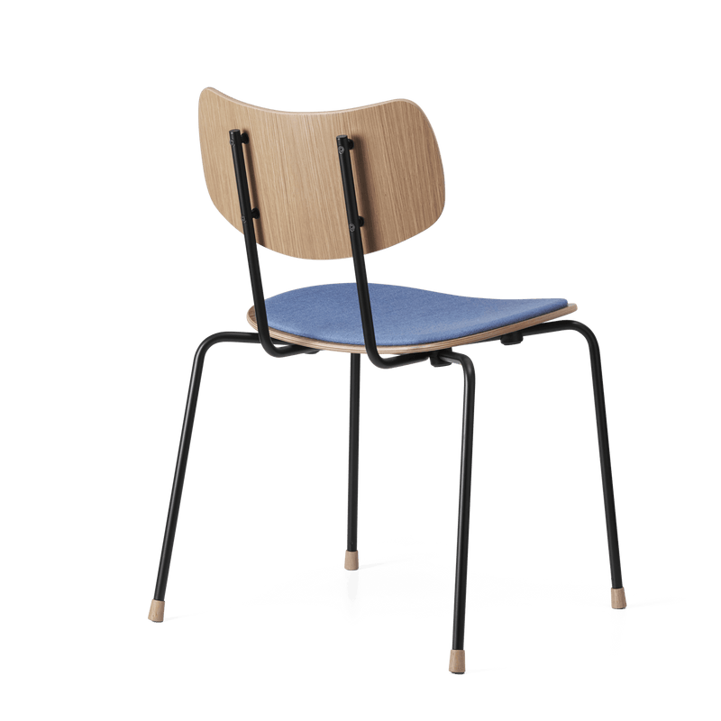 VLA26P Vega Dining Chair - Carl Hansen & Son - Chairs - Lacquered Oak/ Mood 04102 - HORNE