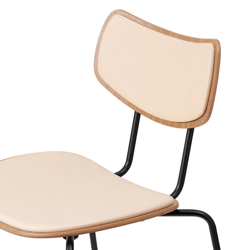 VLA26P Vega Dining Chair - Carl Hansen & Son - Chairs - Lacquered Oak/ Mood 04102 - HORNE